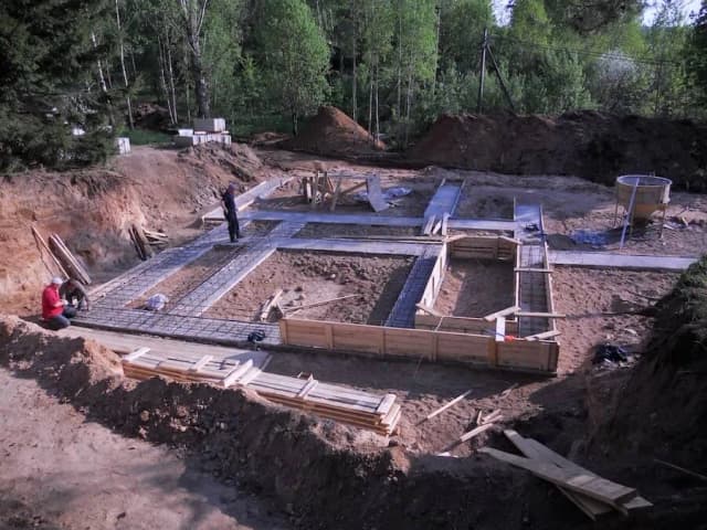 Ile kosztuje wykopanie fundamentów? Sprawdź, co wpływa na ceny
